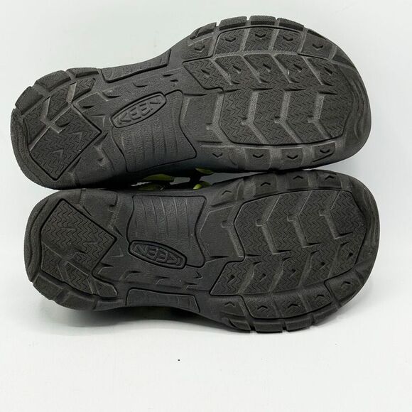 KEEN Newport II Lime Green Black Hiking Sandals - Big Kid US 4 / EU 36 - Picture 13 of 13